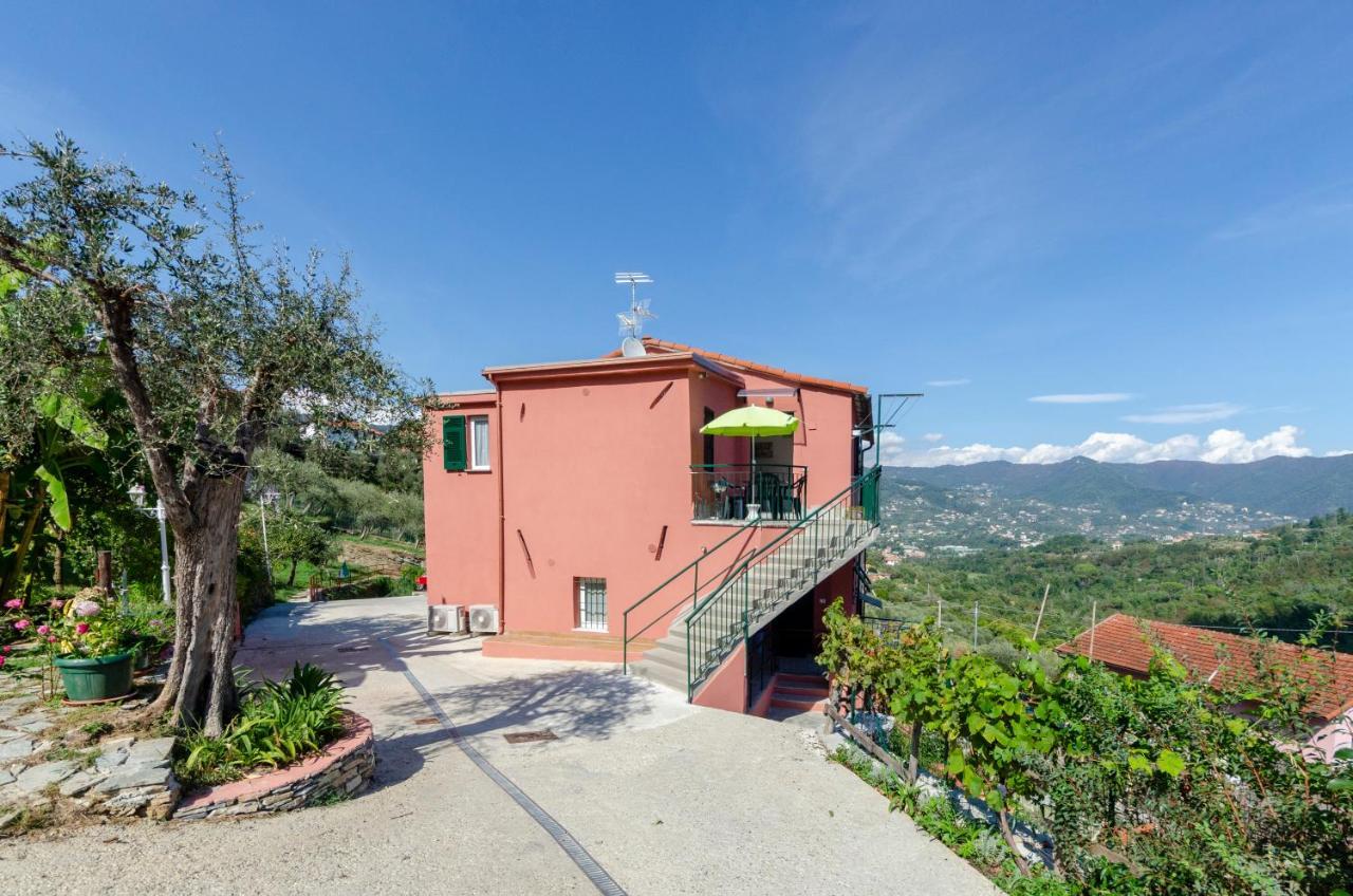Alla Casa Rosa, Peaceful Apartment Surrounded By Greenery With Free Parking, Wifi & Air Conditioning Rapallo Esterno foto