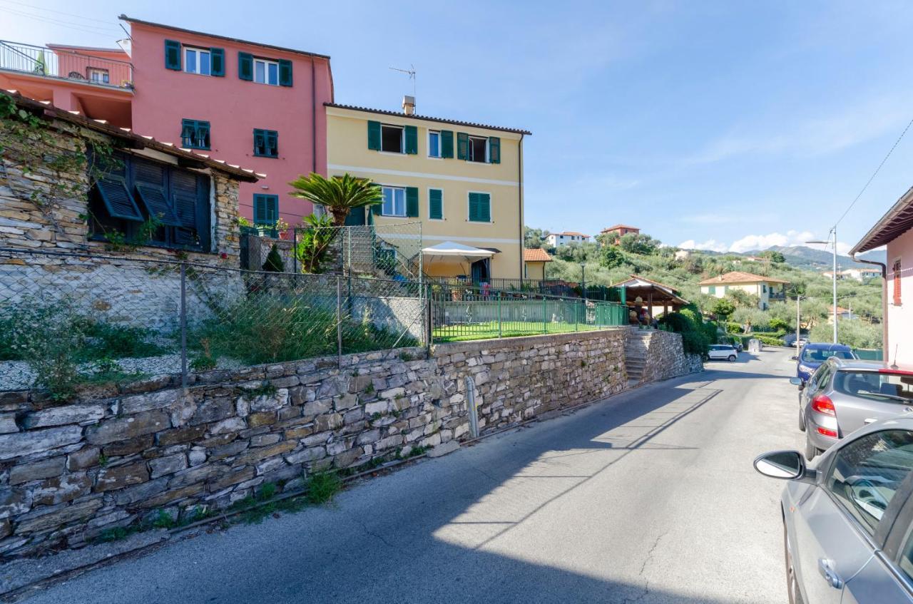 Alla Casa Rosa, Peaceful Apartment Surrounded By Greenery With Free Parking, Wifi & Air Conditioning Rapallo Esterno foto