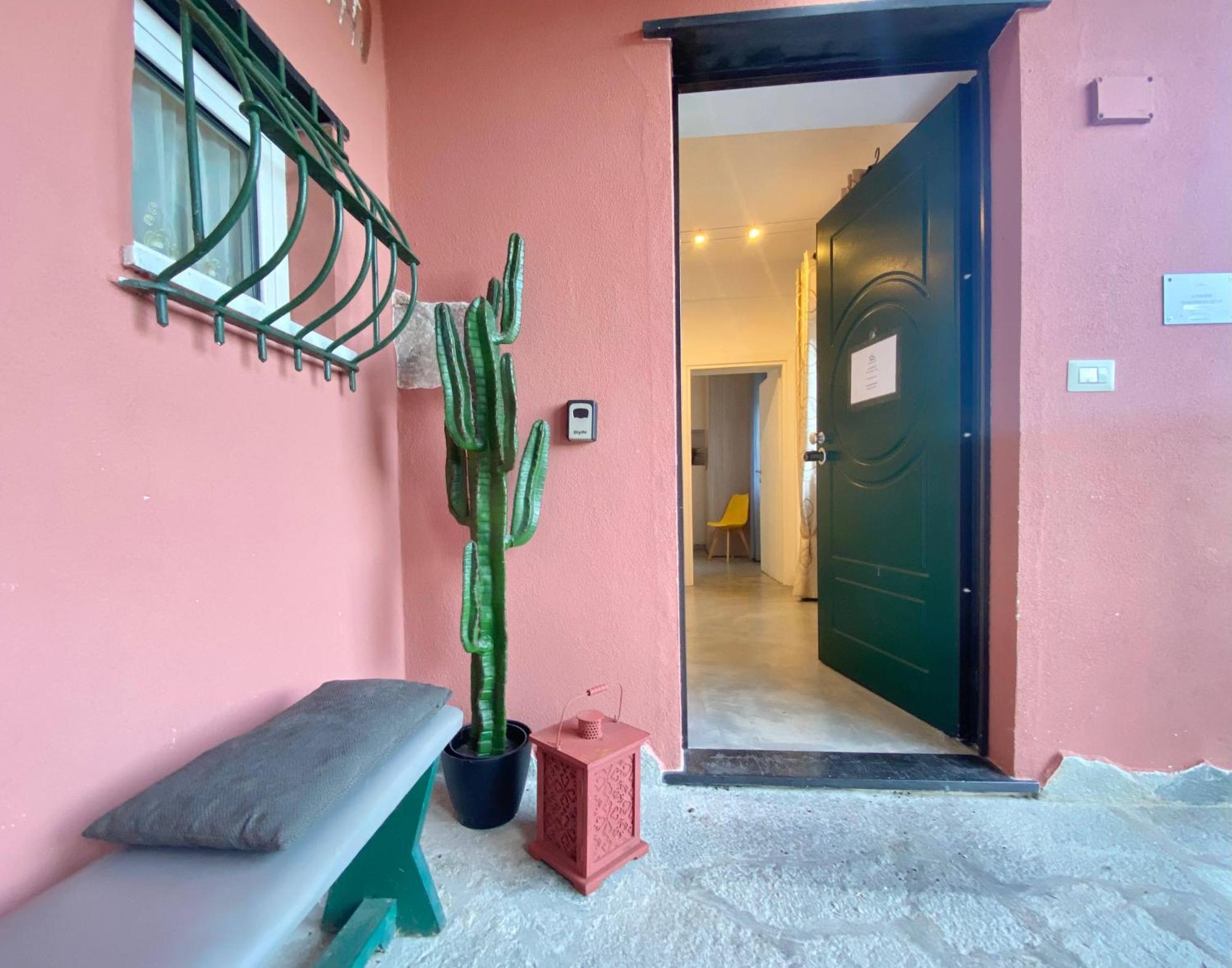 Alla Casa Rosa, Peaceful Apartment Surrounded By Greenery With Free Parking, Wifi & Air Conditioning Rapallo Esterno foto